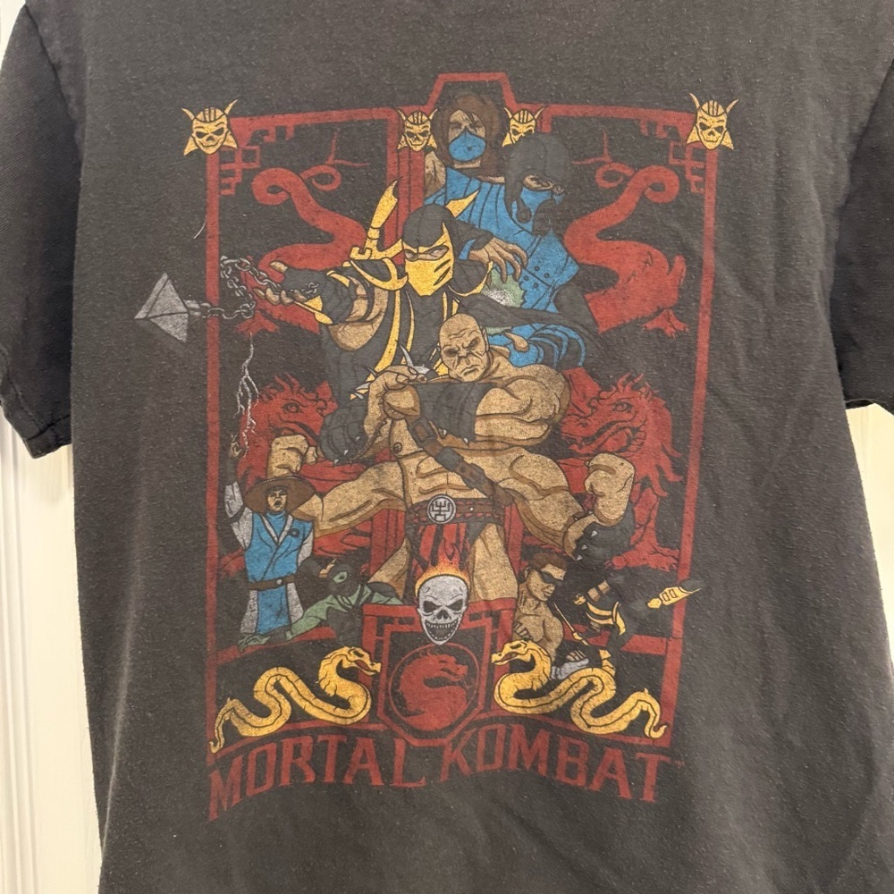 EUC Vintage Mortal Kombat Graphic T-Shirt